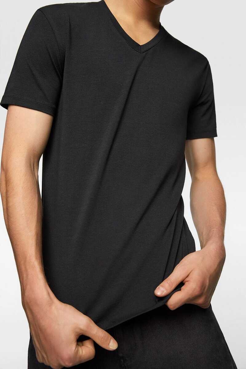 Áo phông nam Zara có lượt mua cao