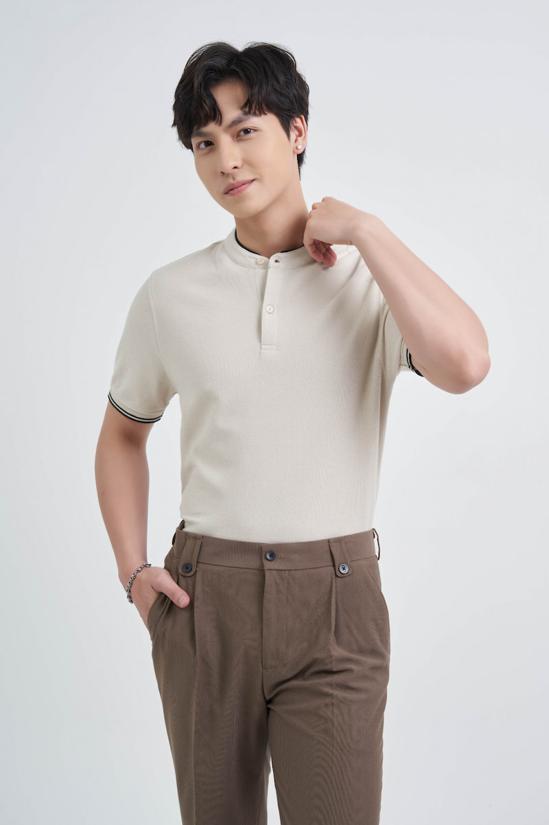 Top 3+ mẫu áo polo cổ tàu lịch lãm, hiện đại, năng động 4 ao polo co tau