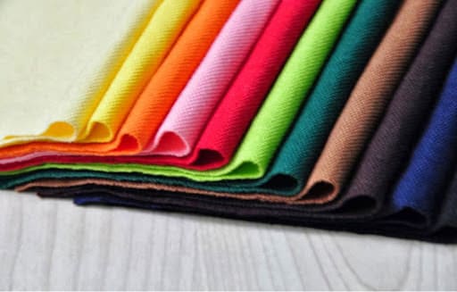 So Sánh Các Loại Vải May Áo Đồng Phục Phổ Biến (1)
